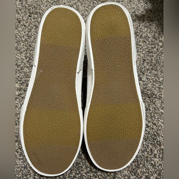 Women's White Maddison Sneakers - Picture 10 of 12